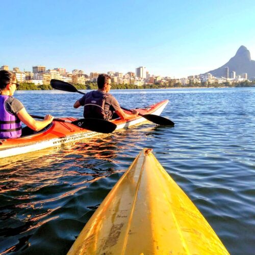 Passeio de caiaque no mar no Rio