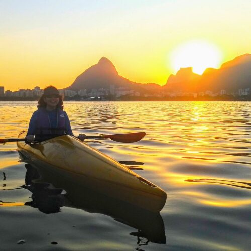 Passeio de caiaque no mar no Rio