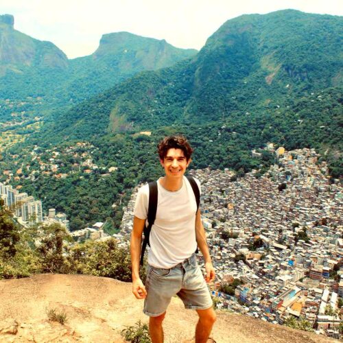 Caminhada Dois Irmãos no Rio