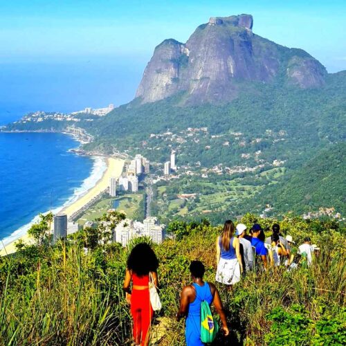 Caminhada Dois Irmãos no Rio